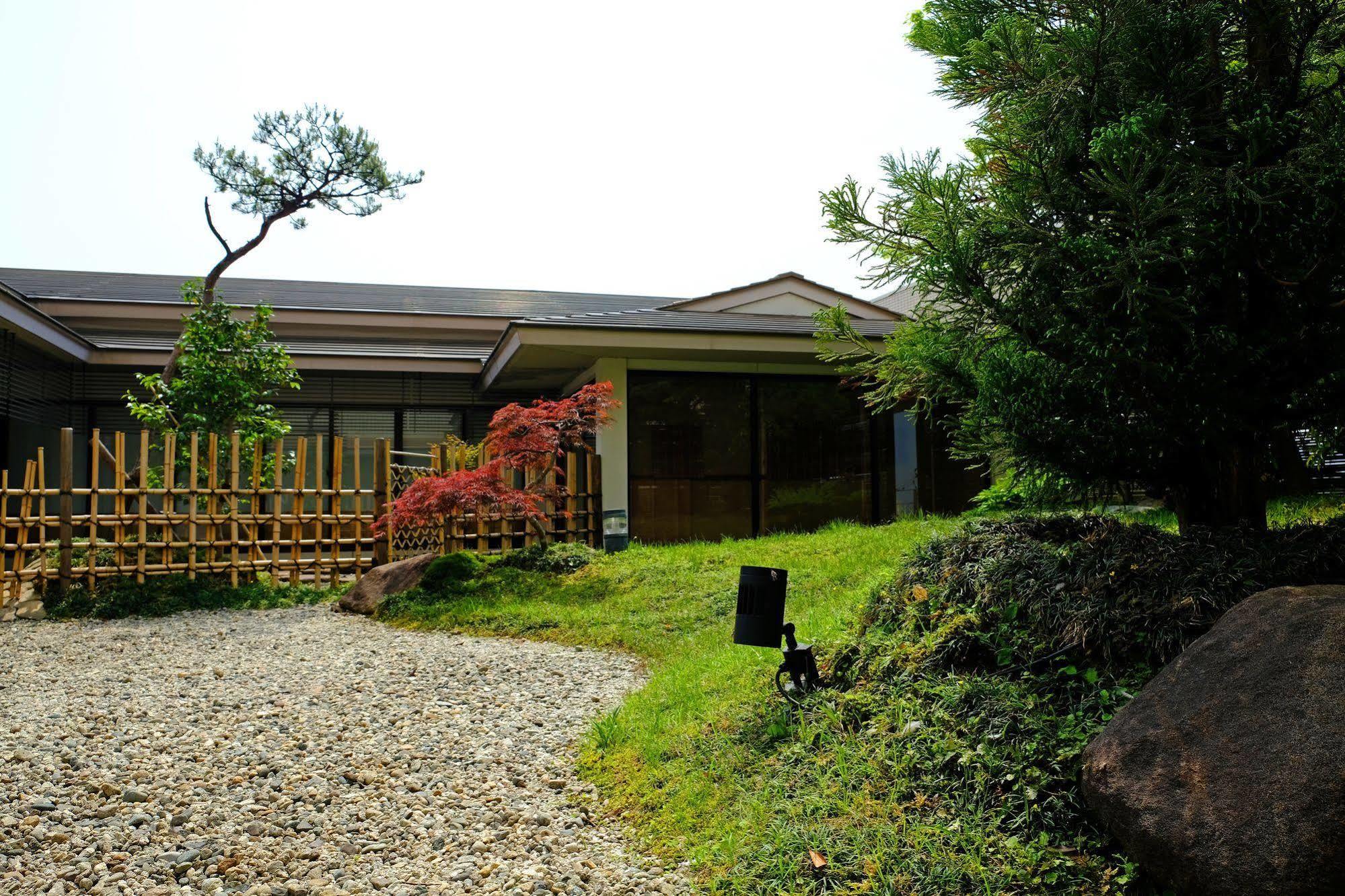 Hotel Granmirage Uozu Kültér fotó