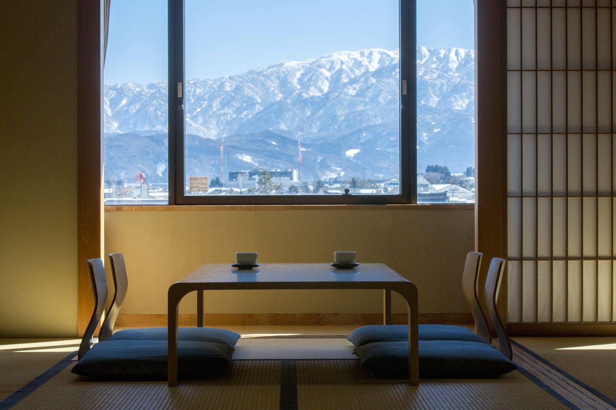 Hotel Granmirage Uozu Kültér fotó