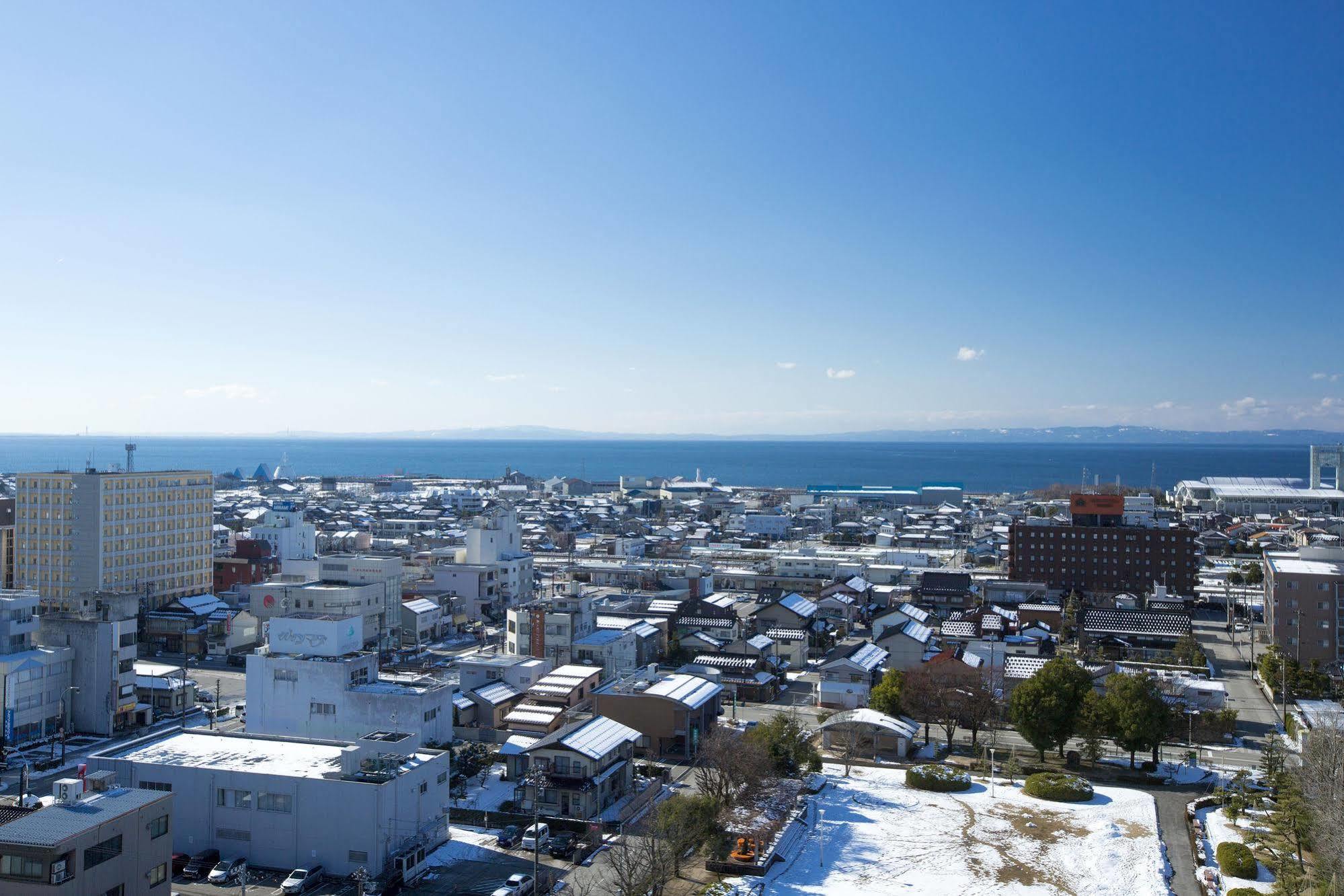 Hotel Granmirage Uozu Kültér fotó